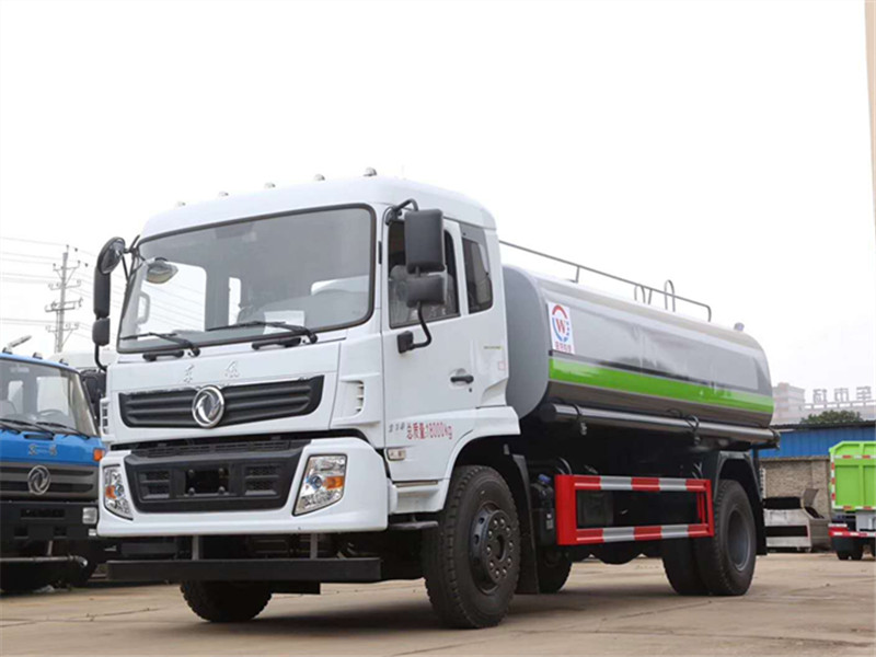 国六东风随专12方洒水车