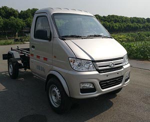 湛龙牌YYC5030ZXXBEV2纯电动车厢可卸式垃圾车