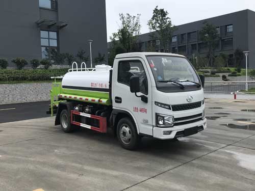 程力威牌CLW5040GSS6ZS洒水车