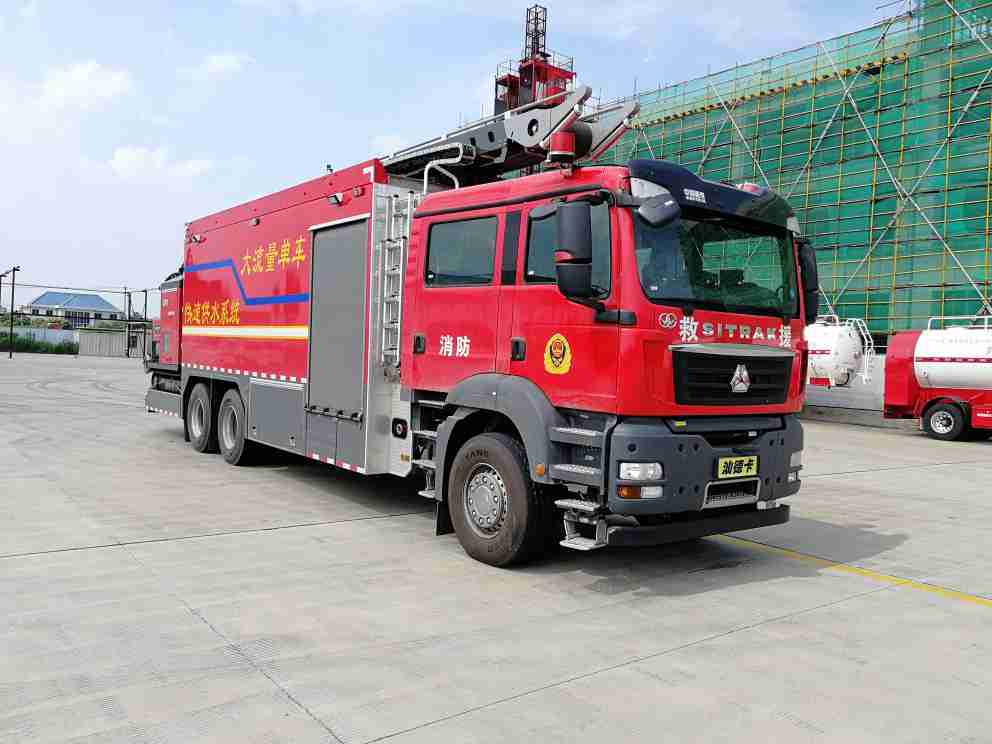 云鹤牌WHG5290TXFBP200/DX-VI泵浦消防车