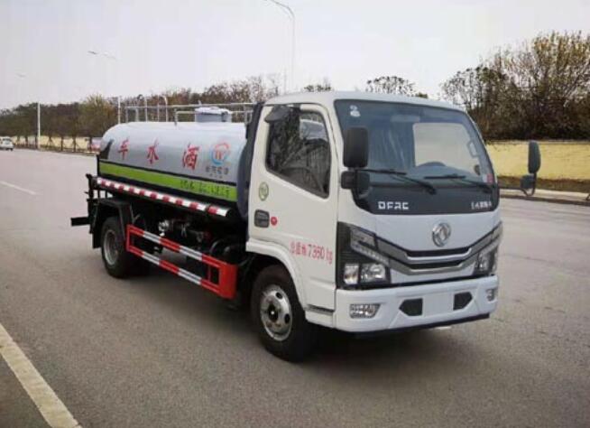 旺龙威牌WLW5071GSSE洒水车