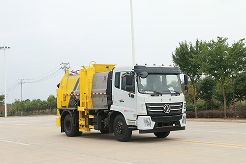 凯力风牌KLF5162TCAE6餐厨垃圾车