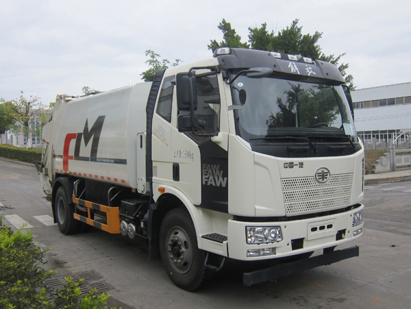 福龙马牌FLM5180ZYSYJ6K压缩式垃圾车