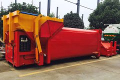 12方移动式联体压缩垃圾箱配置及介绍